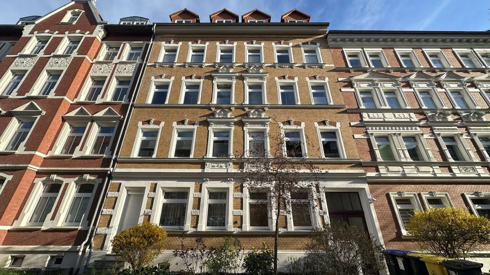 Haus Vorderansicht