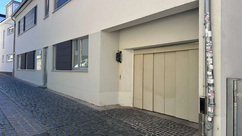 Einfahrt Tiefgarage