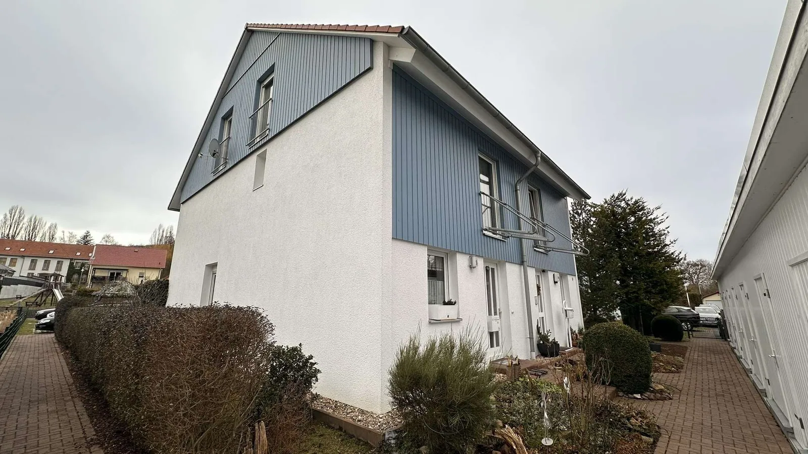 Haus seitlich