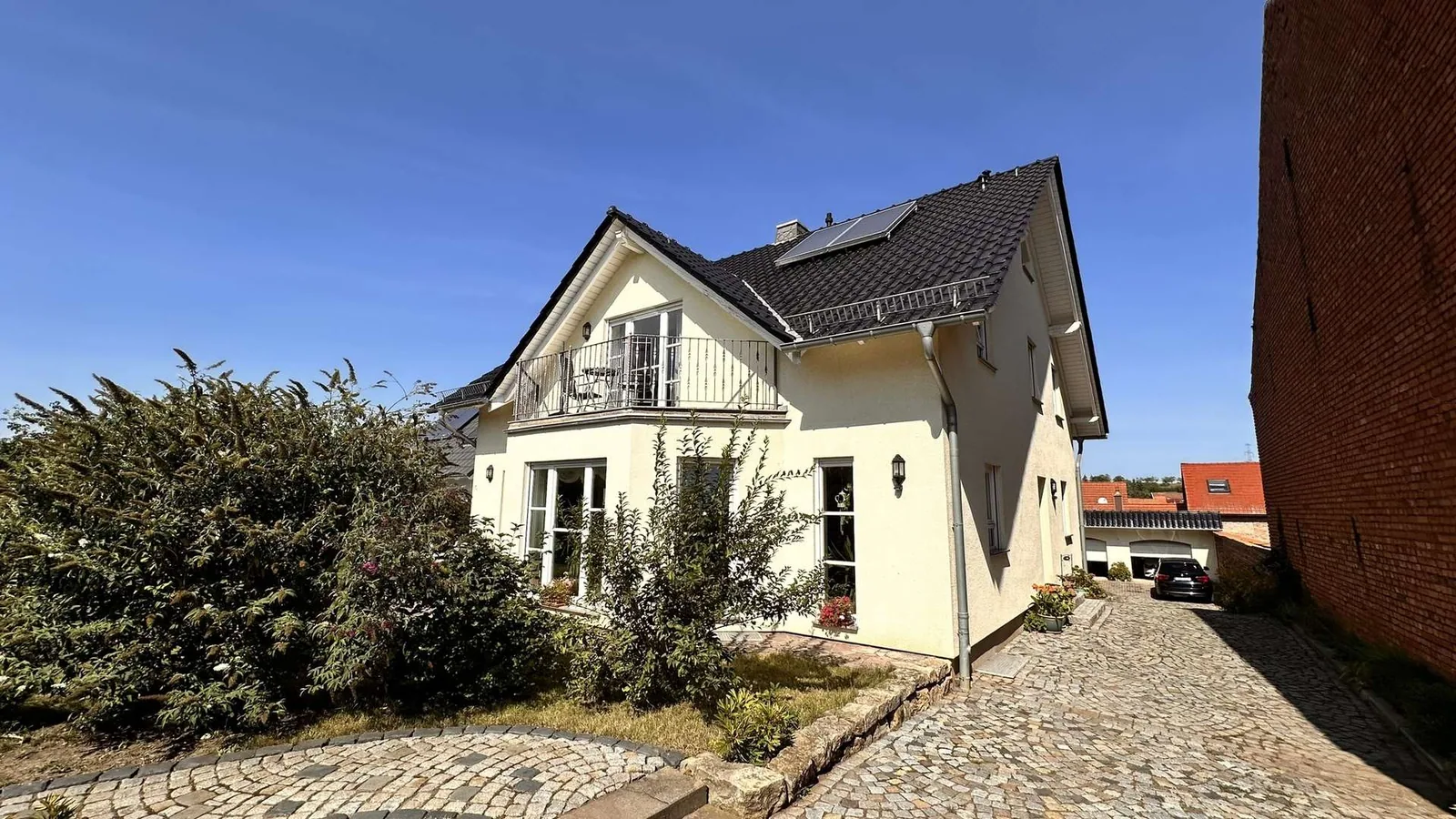 Haus Vorderseite