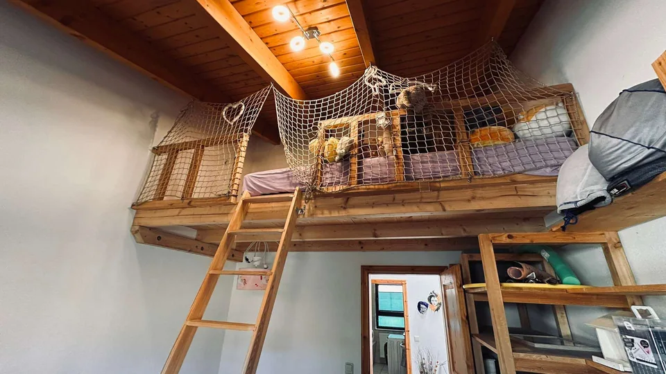 Kinderzimmer Hochbett